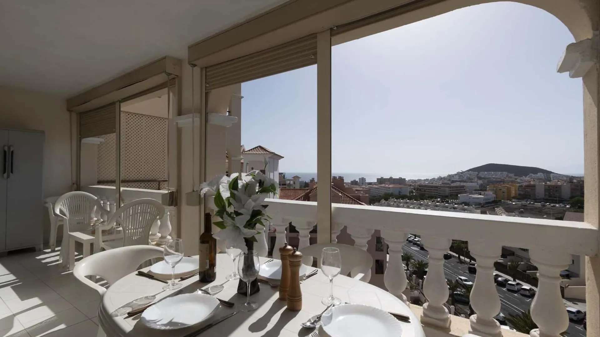 Castle Harbour 5 Apartment Los Cristianos  0*, Los Cristianos (Tenerife) Spain