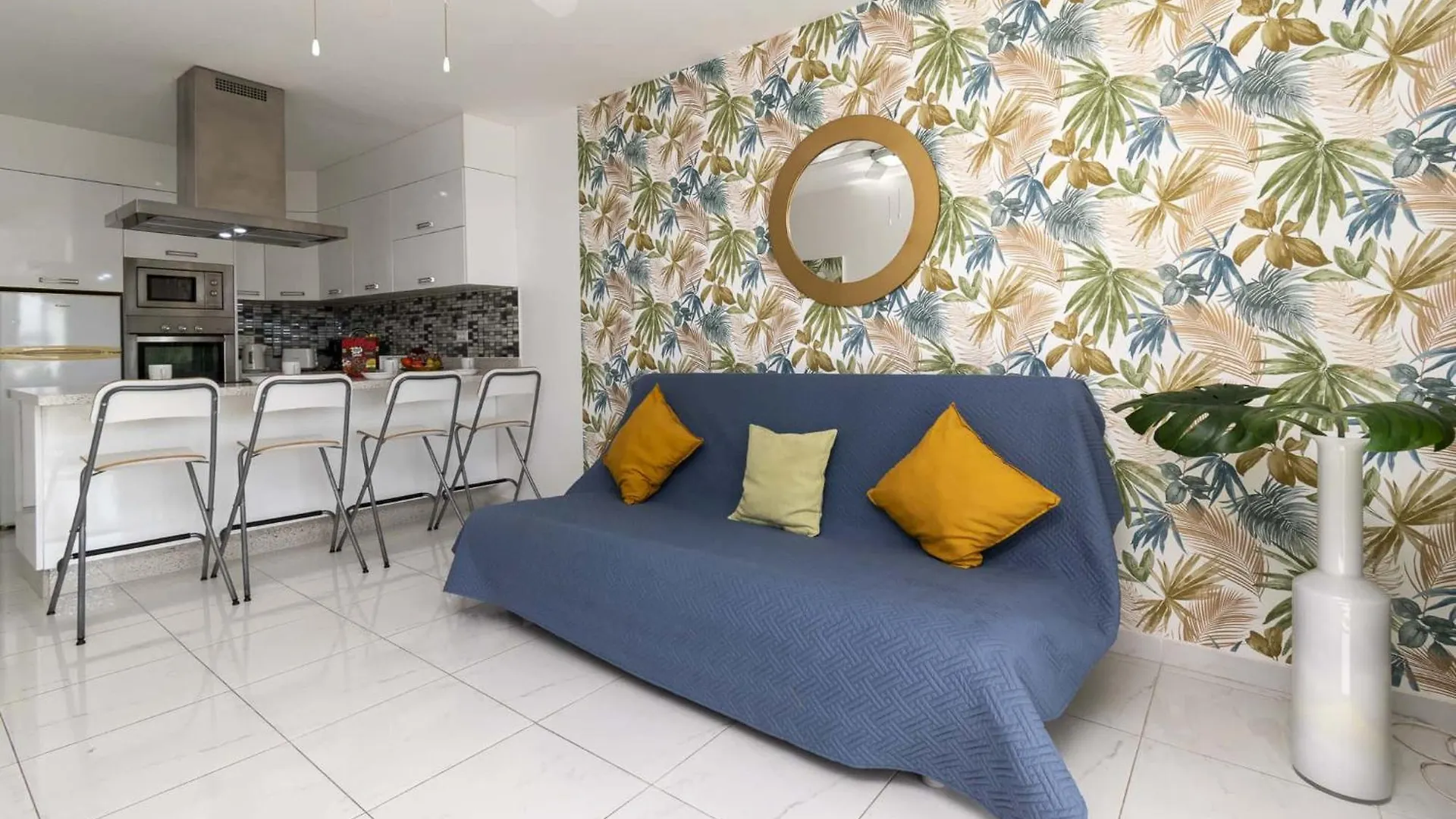 Castle Harbour 5 Apartment Los Cristianos   Los Cristianos (Tenerife)